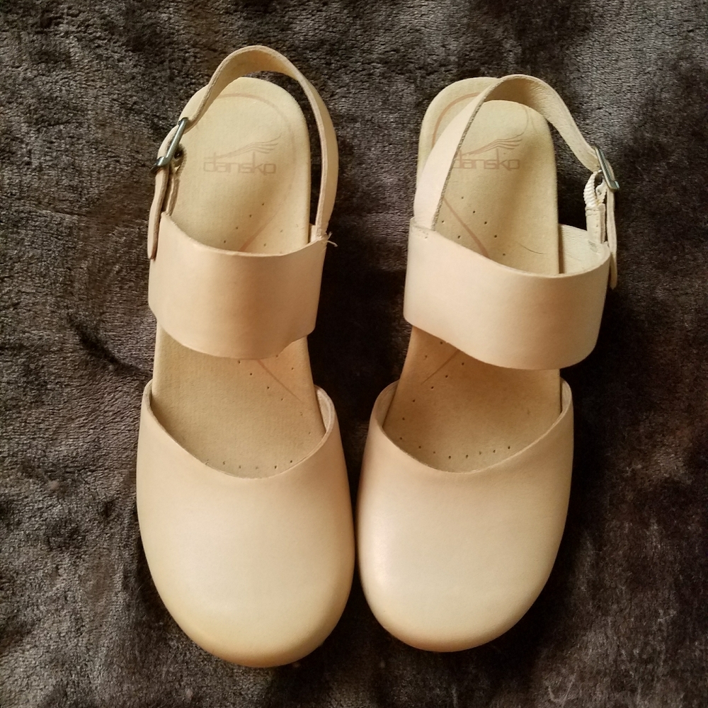Dansko Thea wedges